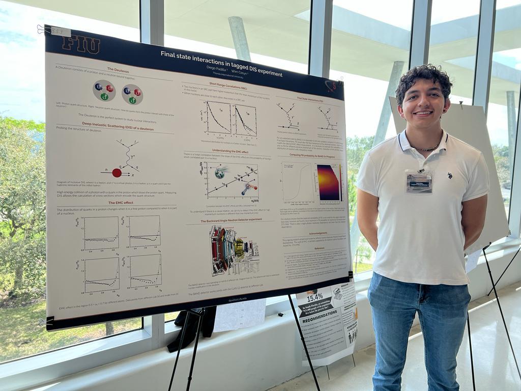 Diego Padilla Monroy presents his M/FURA research as a poster at a recent meeting