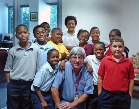 Jefferson Lab Director Hugh Montgomery and a group of BEAMS students