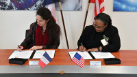 Anne-Isabelle Etienvre, director of the fundamental research division of CEA, and Asmeret Asefaw Berhe, director of the DOE Office of Science, sign an official "Statement of Interest" to launch what both agencies hope will be a significant collaboration on the Electron-Ion Collider