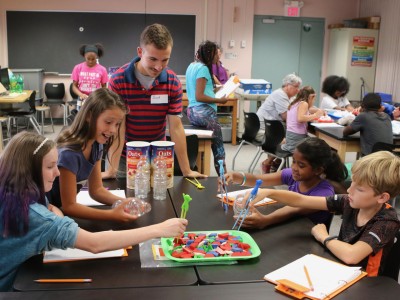 Students participate in a group activity in the 2019 Deaf Science Camp