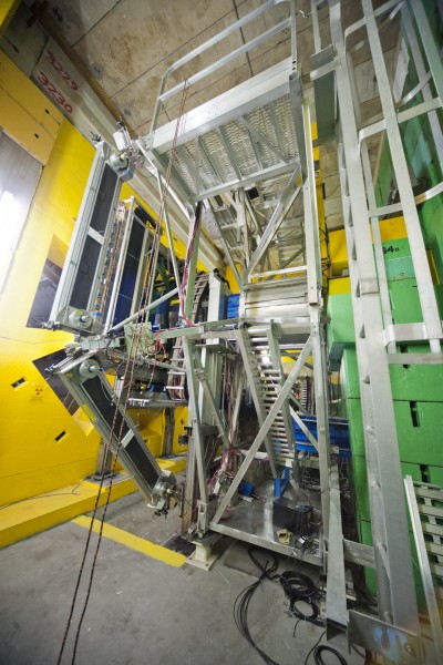 yellow and green radiation shield blocks flank Q-weak detectors